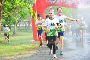 BIB: 515
                            <button type="button" onclick="openModal(3754605)" class="btn btn-primary btn-sm float-right btn-popup" data-toggle="modal" data-target=".modal-high-quality">
                        <i class="fas fa-shopping-cart"></i> Add to Cart
                    </button>
                                            <button type="button" onclick="isThisMe(3754605, true)" class="btn btn-success btn-sm float-right btn-popup btn-isme hidden" data-toggle="tooltip" data-placement="bottom" title="นี่คือรูปของคุณใช่ไหม คลิกที่นี่เพื่อเอาเข้าอัลบั้ม">
                        <i class="fas fa-plus"></i> Add to album
                    </button>
                    <button type="button" onclick="isThisMe(3754605, false)" class="btn btn-warning btn-sm float-right btn-popup btn-isnotme hidden">
                        <i class="fas fa-ban"></i> Remove from album
                    </button>