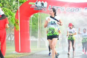 BIB: 294
                            <button type="button" onclick="openModal(3723288)" class="btn btn-primary btn-sm float-right btn-popup" data-toggle="modal" data-target=".modal-high-quality">
                        <i class="fas fa-shopping-cart"></i> Add to Cart
                    </button>
                                            <button type="button" onclick="isThisMe(3723288, true)" class="btn btn-success btn-sm float-right btn-popup btn-isme hidden" data-toggle="tooltip" data-placement="bottom" title="นี่คือรูปของคุณใช่ไหม คลิกที่นี่เพื่อเอาเข้าอัลบั้ม">
                        <i class="fas fa-plus"></i> Add to album
                    </button>
                    <button type="button" onclick="isThisMe(3723288, false)" class="btn btn-warning btn-sm float-right btn-popup btn-isnotme hidden">
                        <i class="fas fa-ban"></i> Remove from album
                    </button>