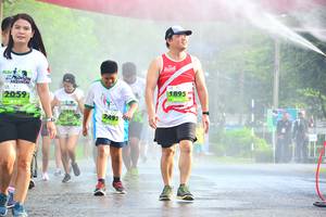 BIB: 1895, 1869, 2493
                            <button type="button" onclick="openModal(3772818)" class="btn btn-primary btn-sm float-right btn-popup" data-toggle="modal" data-target=".modal-high-quality">
                        <i class="fas fa-shopping-cart"></i> Add to Cart
                    </button>
                                            <button type="button" onclick="isThisMe(3772818, true)" class="btn btn-success btn-sm float-right btn-popup btn-isme hidden" data-toggle="tooltip" data-placement="bottom" title="นี่คือรูปของคุณใช่ไหม คลิกที่นี่เพื่อเอาเข้าอัลบั้ม">
                        <i class="fas fa-plus"></i> Add to album
                    </button>
                    <button type="button" onclick="isThisMe(3772818, false)" class="btn btn-warning btn-sm float-right btn-popup btn-isnotme hidden">
                        <i class="fas fa-ban"></i> Remove from album
                    </button>