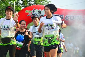 BIB: 0689, 683, 1900, 
                            <button type="button" onclick="openModal(3762122)" class="btn btn-primary btn-sm float-right btn-popup" data-toggle="modal" data-target=".modal-high-quality">
                        <i class="fas fa-shopping-cart"></i> Add to Cart
                    </button>
                                            <button type="button" onclick="isThisMe(3762122, true)" class="btn btn-success btn-sm float-right btn-popup btn-isme hidden" data-toggle="tooltip" data-placement="bottom" title="นี่คือรูปของคุณใช่ไหม คลิกที่นี่เพื่อเอาเข้าอัลบั้ม">
                        <i class="fas fa-plus"></i> Add to album
                    </button>
                    <button type="button" onclick="isThisMe(3762122, false)" class="btn btn-warning btn-sm float-right btn-popup btn-isnotme hidden">
                        <i class="fas fa-ban"></i> Remove from album
                    </button>