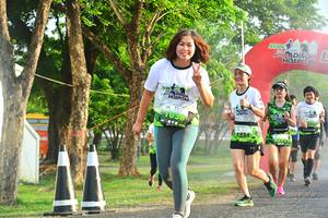 BIB: 1038
                            <button type="button" onclick="openModal(3750674)" class="btn btn-primary btn-sm float-right btn-popup" data-toggle="modal" data-target=".modal-high-quality">
                        <i class="fas fa-shopping-cart"></i> Add to Cart
                    </button>
                                            <button type="button" onclick="isThisMe(3750674, true)" class="btn btn-success btn-sm float-right btn-popup btn-isme hidden" data-toggle="tooltip" data-placement="bottom" title="นี่คือรูปของคุณใช่ไหม คลิกที่นี่เพื่อเอาเข้าอัลบั้ม">
                        <i class="fas fa-plus"></i> Add to album
                    </button>
                    <button type="button" onclick="isThisMe(3750674, false)" class="btn btn-warning btn-sm float-right btn-popup btn-isnotme hidden">
                        <i class="fas fa-ban"></i> Remove from album
                    </button>