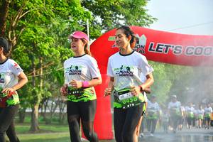 BIB: 458
                            <button type="button" onclick="openModal(3760453)" class="btn btn-primary btn-sm float-right btn-popup" data-toggle="modal" data-target=".modal-high-quality">
                        <i class="fas fa-shopping-cart"></i> Add to Cart
                    </button>
                                            <button type="button" onclick="isThisMe(3760453, true)" class="btn btn-success btn-sm float-right btn-popup btn-isme hidden" data-toggle="tooltip" data-placement="bottom" title="นี่คือรูปของคุณใช่ไหม คลิกที่นี่เพื่อเอาเข้าอัลบั้ม">
                        <i class="fas fa-plus"></i> Add to album
                    </button>
                    <button type="button" onclick="isThisMe(3760453, false)" class="btn btn-warning btn-sm float-right btn-popup btn-isnotme hidden">
                        <i class="fas fa-ban"></i> Remove from album
                    </button>