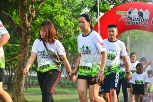 BIB: 1286
                            <button type="button" onclick="openModal(3772456)" class="btn btn-primary btn-sm float-right btn-popup" data-toggle="modal" data-target=".modal-high-quality">
                        <i class="fas fa-shopping-cart"></i> Add to Cart
                    </button>
                                            <button type="button" onclick="isThisMe(3772456, true)" class="btn btn-success btn-sm float-right btn-popup btn-isme hidden" data-toggle="tooltip" data-placement="bottom" title="นี่คือรูปของคุณใช่ไหม คลิกที่นี่เพื่อเอาเข้าอัลบั้ม">
                        <i class="fas fa-plus"></i> Add to album
                    </button>
                    <button type="button" onclick="isThisMe(3772456, false)" class="btn btn-warning btn-sm float-right btn-popup btn-isnotme hidden">
                        <i class="fas fa-ban"></i> Remove from album
                    </button>