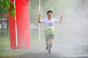 BIB: 2503
                            <button type="button" onclick="openModal(3681639)" class="btn btn-primary btn-sm float-right btn-popup" data-toggle="modal" data-target=".modal-high-quality">
                        <i class="fas fa-shopping-cart"></i> Add to Cart
                    </button>
                                            <button type="button" onclick="isThisMe(3681639, true)" class="btn btn-success btn-sm float-right btn-popup btn-isme hidden" data-toggle="tooltip" data-placement="bottom" title="นี่คือรูปของคุณใช่ไหม คลิกที่นี่เพื่อเอาเข้าอัลบั้ม">
                        <i class="fas fa-plus"></i> Add to album
                    </button>
                    <button type="button" onclick="isThisMe(3681639, false)" class="btn btn-warning btn-sm float-right btn-popup btn-isnotme hidden">
                        <i class="fas fa-ban"></i> Remove from album
                    </button>