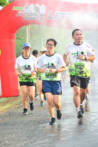 BIB: 490, 776
                            <button type="button" onclick="openModal(3737820)" class="btn btn-primary btn-sm float-right btn-popup" data-toggle="modal" data-target=".modal-high-quality">
                        <i class="fas fa-shopping-cart"></i> Add to Cart
                    </button>
                                            <button type="button" onclick="isThisMe(3737820, true)" class="btn btn-success btn-sm float-right btn-popup btn-isme hidden" data-toggle="tooltip" data-placement="bottom" title="นี่คือรูปของคุณใช่ไหม คลิกที่นี่เพื่อเอาเข้าอัลบั้ม">
                        <i class="fas fa-plus"></i> Add to album
                    </button>
                    <button type="button" onclick="isThisMe(3737820, false)" class="btn btn-warning btn-sm float-right btn-popup btn-isnotme hidden">
                        <i class="fas fa-ban"></i> Remove from album
                    </button>