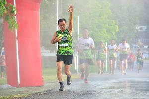 BIB: 1939
                            <button type="button" onclick="openModal(3706495)" class="btn btn-primary btn-sm float-right btn-popup" data-toggle="modal" data-target=".modal-high-quality">
                        <i class="fas fa-shopping-cart"></i> Add to Cart
                    </button>
                                            <button type="button" onclick="isThisMe(3706495, true)" class="btn btn-success btn-sm float-right btn-popup btn-isme hidden" data-toggle="tooltip" data-placement="bottom" title="นี่คือรูปของคุณใช่ไหม คลิกที่นี่เพื่อเอาเข้าอัลบั้ม">
                        <i class="fas fa-plus"></i> Add to album
                    </button>
                    <button type="button" onclick="isThisMe(3706495, false)" class="btn btn-warning btn-sm float-right btn-popup btn-isnotme hidden">
                        <i class="fas fa-ban"></i> Remove from album
                    </button>