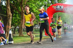 BIB: 1845, 2029, 
                            <button type="button" onclick="openModal(3748725)" class="btn btn-primary btn-sm float-right btn-popup" data-toggle="modal" data-target=".modal-high-quality">
                        <i class="fas fa-shopping-cart"></i> Add to Cart
                    </button>
                                            <button type="button" onclick="isThisMe(3748725, true)" class="btn btn-success btn-sm float-right btn-popup btn-isme hidden" data-toggle="tooltip" data-placement="bottom" title="นี่คือรูปของคุณใช่ไหม คลิกที่นี่เพื่อเอาเข้าอัลบั้ม">
                        <i class="fas fa-plus"></i> Add to album
                    </button>
                    <button type="button" onclick="isThisMe(3748725, false)" class="btn btn-warning btn-sm float-right btn-popup btn-isnotme hidden">
                        <i class="fas fa-ban"></i> Remove from album
                    </button>