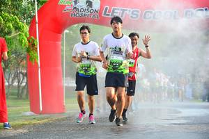 BIB: 
                            <button type="button" onclick="openModal(3732467)" class="btn btn-primary btn-sm float-right btn-popup" data-toggle="modal" data-target=".modal-high-quality">
                        <i class="fas fa-shopping-cart"></i> Add to Cart
                    </button>
                                            <button type="button" onclick="isThisMe(3732467, true)" class="btn btn-success btn-sm float-right btn-popup btn-isme hidden" data-toggle="tooltip" data-placement="bottom" title="นี่คือรูปของคุณใช่ไหม คลิกที่นี่เพื่อเอาเข้าอัลบั้ม">
                        <i class="fas fa-plus"></i> Add to album
                    </button>
                    <button type="button" onclick="isThisMe(3732467, false)" class="btn btn-warning btn-sm float-right btn-popup btn-isnotme hidden">
                        <i class="fas fa-ban"></i> Remove from album
                    </button>