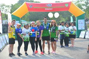 BIB: 
                            <button type="button" onclick="openModal(3732775)" class="btn btn-primary btn-sm float-right btn-popup" data-toggle="modal" data-target=".modal-high-quality">
                        <i class="fas fa-shopping-cart"></i> Add to Cart
                    </button>
                                            <button type="button" onclick="isThisMe(3732775, true)" class="btn btn-success btn-sm float-right btn-popup btn-isme hidden" data-toggle="tooltip" data-placement="bottom" title="นี่คือรูปของคุณใช่ไหม คลิกที่นี่เพื่อเอาเข้าอัลบั้ม">
                        <i class="fas fa-plus"></i> Add to album
                    </button>
                    <button type="button" onclick="isThisMe(3732775, false)" class="btn btn-warning btn-sm float-right btn-popup btn-isnotme hidden">
                        <i class="fas fa-ban"></i> Remove from album
                    </button>