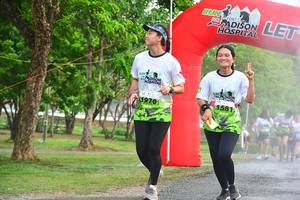 BIB: 581
                            <button type="button" onclick="openModal(3721665)" class="btn btn-primary btn-sm float-right btn-popup" data-toggle="modal" data-target=".modal-high-quality">
                        <i class="fas fa-shopping-cart"></i> Add to Cart
                    </button>
                                            <button type="button" onclick="isThisMe(3721665, true)" class="btn btn-success btn-sm float-right btn-popup btn-isme hidden" data-toggle="tooltip" data-placement="bottom" title="นี่คือรูปของคุณใช่ไหม คลิกที่นี่เพื่อเอาเข้าอัลบั้ม">
                        <i class="fas fa-plus"></i> Add to album
                    </button>
                    <button type="button" onclick="isThisMe(3721665, false)" class="btn btn-warning btn-sm float-right btn-popup btn-isnotme hidden">
                        <i class="fas fa-ban"></i> Remove from album
                    </button>