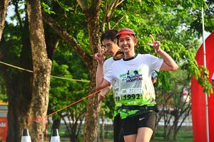 BIB: 1992
                            <button type="button" onclick="openModal(3769538)" class="btn btn-primary btn-sm float-right btn-popup" data-toggle="modal" data-target=".modal-high-quality">
                        <i class="fas fa-shopping-cart"></i> Add to Cart
                    </button>
                                            <button type="button" onclick="isThisMe(3769538, true)" class="btn btn-success btn-sm float-right btn-popup btn-isme hidden" data-toggle="tooltip" data-placement="bottom" title="นี่คือรูปของคุณใช่ไหม คลิกที่นี่เพื่อเอาเข้าอัลบั้ม">
                        <i class="fas fa-plus"></i> Add to album
                    </button>
                    <button type="button" onclick="isThisMe(3769538, false)" class="btn btn-warning btn-sm float-right btn-popup btn-isnotme hidden">
                        <i class="fas fa-ban"></i> Remove from album
                    </button>