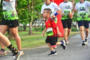 BIB: 2630
                            <button type="button" onclick="openModal(3773843)" class="btn btn-primary btn-sm float-right btn-popup" data-toggle="modal" data-target=".modal-high-quality">
                        <i class="fas fa-shopping-cart"></i> Add to Cart
                    </button>
                                            <button type="button" onclick="isThisMe(3773843, true)" class="btn btn-success btn-sm float-right btn-popup btn-isme hidden" data-toggle="tooltip" data-placement="bottom" title="นี่คือรูปของคุณใช่ไหม คลิกที่นี่เพื่อเอาเข้าอัลบั้ม">
                        <i class="fas fa-plus"></i> Add to album
                    </button>
                    <button type="button" onclick="isThisMe(3773843, false)" class="btn btn-warning btn-sm float-right btn-popup btn-isnotme hidden">
                        <i class="fas fa-ban"></i> Remove from album
                    </button>