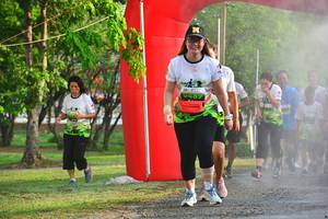 BIB: 489
                            <button type="button" onclick="openModal(3748251)" class="btn btn-primary btn-sm float-right btn-popup" data-toggle="modal" data-target=".modal-high-quality">
                        <i class="fas fa-shopping-cart"></i> Add to Cart
                    </button>
                                            <button type="button" onclick="isThisMe(3748251, true)" class="btn btn-success btn-sm float-right btn-popup btn-isme hidden" data-toggle="tooltip" data-placement="bottom" title="นี่คือรูปของคุณใช่ไหม คลิกที่นี่เพื่อเอาเข้าอัลบั้ม">
                        <i class="fas fa-plus"></i> Add to album
                    </button>
                    <button type="button" onclick="isThisMe(3748251, false)" class="btn btn-warning btn-sm float-right btn-popup btn-isnotme hidden">
                        <i class="fas fa-ban"></i> Remove from album
                    </button>