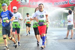 BIB: 232
                            <button type="button" onclick="openModal(3746454)" class="btn btn-primary btn-sm float-right btn-popup" data-toggle="modal" data-target=".modal-high-quality">
                        <i class="fas fa-shopping-cart"></i> Add to Cart
                    </button>
                                            <button type="button" onclick="isThisMe(3746454, true)" class="btn btn-success btn-sm float-right btn-popup btn-isme hidden" data-toggle="tooltip" data-placement="bottom" title="นี่คือรูปของคุณใช่ไหม คลิกที่นี่เพื่อเอาเข้าอัลบั้ม">
                        <i class="fas fa-plus"></i> Add to album
                    </button>
                    <button type="button" onclick="isThisMe(3746454, false)" class="btn btn-warning btn-sm float-right btn-popup btn-isnotme hidden">
                        <i class="fas fa-ban"></i> Remove from album
                    </button>