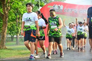 BIB: 561
                            <button type="button" onclick="openModal(3755770)" class="btn btn-primary btn-sm float-right btn-popup" data-toggle="modal" data-target=".modal-high-quality">
                        <i class="fas fa-shopping-cart"></i> Add to Cart
                    </button>
                                            <button type="button" onclick="isThisMe(3755770, true)" class="btn btn-success btn-sm float-right btn-popup btn-isme hidden" data-toggle="tooltip" data-placement="bottom" title="นี่คือรูปของคุณใช่ไหม คลิกที่นี่เพื่อเอาเข้าอัลบั้ม">
                        <i class="fas fa-plus"></i> Add to album
                    </button>
                    <button type="button" onclick="isThisMe(3755770, false)" class="btn btn-warning btn-sm float-right btn-popup btn-isnotme hidden">
                        <i class="fas fa-ban"></i> Remove from album
                    </button>