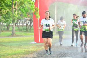 BIB: 1560
                            <button type="button" onclick="openModal(3752613)" class="btn btn-primary btn-sm float-right btn-popup" data-toggle="modal" data-target=".modal-high-quality">
                        <i class="fas fa-shopping-cart"></i> Add to Cart
                    </button>
                                            <button type="button" onclick="isThisMe(3752613, true)" class="btn btn-success btn-sm float-right btn-popup btn-isme hidden" data-toggle="tooltip" data-placement="bottom" title="นี่คือรูปของคุณใช่ไหม คลิกที่นี่เพื่อเอาเข้าอัลบั้ม">
                        <i class="fas fa-plus"></i> Add to album
                    </button>
                    <button type="button" onclick="isThisMe(3752613, false)" class="btn btn-warning btn-sm float-right btn-popup btn-isnotme hidden">
                        <i class="fas fa-ban"></i> Remove from album
                    </button>