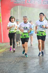 BIB: 1850, 
                            <button type="button" onclick="openModal(3737654)" class="btn btn-primary btn-sm float-right btn-popup" data-toggle="modal" data-target=".modal-high-quality">
                        <i class="fas fa-shopping-cart"></i> Add to Cart
                    </button>
                                            <button type="button" onclick="isThisMe(3737654, true)" class="btn btn-success btn-sm float-right btn-popup btn-isme hidden" data-toggle="tooltip" data-placement="bottom" title="นี่คือรูปของคุณใช่ไหม คลิกที่นี่เพื่อเอาเข้าอัลบั้ม">
                        <i class="fas fa-plus"></i> Add to album
                    </button>
                    <button type="button" onclick="isThisMe(3737654, false)" class="btn btn-warning btn-sm float-right btn-popup btn-isnotme hidden">
                        <i class="fas fa-ban"></i> Remove from album
                    </button>