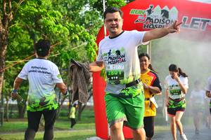 BIB: 503
                            <button type="button" onclick="openModal(3757677)" class="btn btn-primary btn-sm float-right btn-popup" data-toggle="modal" data-target=".modal-high-quality">
                        <i class="fas fa-shopping-cart"></i> Add to Cart
                    </button>
                                            <button type="button" onclick="isThisMe(3757677, true)" class="btn btn-success btn-sm float-right btn-popup btn-isme hidden" data-toggle="tooltip" data-placement="bottom" title="นี่คือรูปของคุณใช่ไหม คลิกที่นี่เพื่อเอาเข้าอัลบั้ม">
                        <i class="fas fa-plus"></i> Add to album
                    </button>
                    <button type="button" onclick="isThisMe(3757677, false)" class="btn btn-warning btn-sm float-right btn-popup btn-isnotme hidden">
                        <i class="fas fa-ban"></i> Remove from album
                    </button>