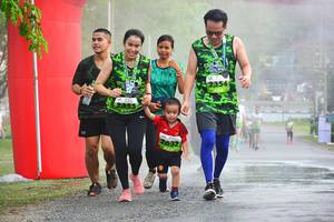 BIB: 2354
                            <button type="button" onclick="openModal(3722845)" class="btn btn-primary btn-sm float-right btn-popup" data-toggle="modal" data-target=".modal-high-quality">
                        <i class="fas fa-shopping-cart"></i> Add to Cart
                    </button>
                                            <button type="button" onclick="isThisMe(3722845, true)" class="btn btn-success btn-sm float-right btn-popup btn-isme hidden" data-toggle="tooltip" data-placement="bottom" title="นี่คือรูปของคุณใช่ไหม คลิกที่นี่เพื่อเอาเข้าอัลบั้ม">
                        <i class="fas fa-plus"></i> Add to album
                    </button>
                    <button type="button" onclick="isThisMe(3722845, false)" class="btn btn-warning btn-sm float-right btn-popup btn-isnotme hidden">
                        <i class="fas fa-ban"></i> Remove from album
                    </button>