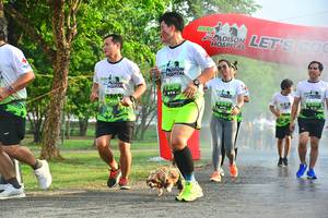 BIB: 
                            <button type="button" onclick="openModal(3752471)" class="btn btn-primary btn-sm float-right btn-popup" data-toggle="modal" data-target=".modal-high-quality">
                        <i class="fas fa-shopping-cart"></i> Add to Cart
                    </button>
                                            <button type="button" onclick="isThisMe(3752471, true)" class="btn btn-success btn-sm float-right btn-popup btn-isme hidden" data-toggle="tooltip" data-placement="bottom" title="นี่คือรูปของคุณใช่ไหม คลิกที่นี่เพื่อเอาเข้าอัลบั้ม">
                        <i class="fas fa-plus"></i> Add to album
                    </button>
                    <button type="button" onclick="isThisMe(3752471, false)" class="btn btn-warning btn-sm float-right btn-popup btn-isnotme hidden">
                        <i class="fas fa-ban"></i> Remove from album
                    </button>