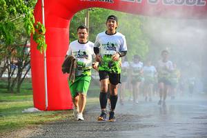 BIB: 1894, 
                            <button type="button" onclick="openModal(3757709)" class="btn btn-primary btn-sm float-right btn-popup" data-toggle="modal" data-target=".modal-high-quality">
                        <i class="fas fa-shopping-cart"></i> Add to Cart
                    </button>
                                            <button type="button" onclick="isThisMe(3757709, true)" class="btn btn-success btn-sm float-right btn-popup btn-isme hidden" data-toggle="tooltip" data-placement="bottom" title="นี่คือรูปของคุณใช่ไหม คลิกที่นี่เพื่อเอาเข้าอัลบั้ม">
                        <i class="fas fa-plus"></i> Add to album
                    </button>
                    <button type="button" onclick="isThisMe(3757709, false)" class="btn btn-warning btn-sm float-right btn-popup btn-isnotme hidden">
                        <i class="fas fa-ban"></i> Remove from album
                    </button>