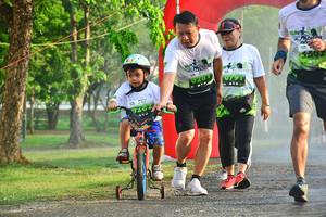 BIB: 281, 282
                            <button type="button" onclick="openModal(3759236)" class="btn btn-primary btn-sm float-right btn-popup" data-toggle="modal" data-target=".modal-high-quality">
                        <i class="fas fa-shopping-cart"></i> Add to Cart
                    </button>
                                            <button type="button" onclick="isThisMe(3759236, true)" class="btn btn-success btn-sm float-right btn-popup btn-isme hidden" data-toggle="tooltip" data-placement="bottom" title="นี่คือรูปของคุณใช่ไหม คลิกที่นี่เพื่อเอาเข้าอัลบั้ม">
                        <i class="fas fa-plus"></i> Add to album
                    </button>
                    <button type="button" onclick="isThisMe(3759236, false)" class="btn btn-warning btn-sm float-right btn-popup btn-isnotme hidden">
                        <i class="fas fa-ban"></i> Remove from album
                    </button>