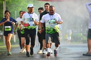 BIB: 
                            <button type="button" onclick="openModal(3769002)" class="btn btn-primary btn-sm float-right btn-popup" data-toggle="modal" data-target=".modal-high-quality">
                        <i class="fas fa-shopping-cart"></i> Add to Cart
                    </button>
                                            <button type="button" onclick="isThisMe(3769002, true)" class="btn btn-success btn-sm float-right btn-popup btn-isme hidden" data-toggle="tooltip" data-placement="bottom" title="นี่คือรูปของคุณใช่ไหม คลิกที่นี่เพื่อเอาเข้าอัลบั้ม">
                        <i class="fas fa-plus"></i> Add to album
                    </button>
                    <button type="button" onclick="isThisMe(3769002, false)" class="btn btn-warning btn-sm float-right btn-popup btn-isnotme hidden">
                        <i class="fas fa-ban"></i> Remove from album
                    </button>