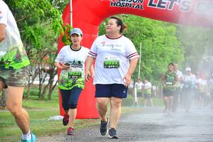 BIB: 32
                            <button type="button" onclick="openModal(3722763)" class="btn btn-primary btn-sm float-right btn-popup" data-toggle="modal" data-target=".modal-high-quality">
                        <i class="fas fa-shopping-cart"></i> Add to Cart
                    </button>
                                            <button type="button" onclick="isThisMe(3722763, true)" class="btn btn-success btn-sm float-right btn-popup btn-isme hidden" data-toggle="tooltip" data-placement="bottom" title="นี่คือรูปของคุณใช่ไหม คลิกที่นี่เพื่อเอาเข้าอัลบั้ม">
                        <i class="fas fa-plus"></i> Add to album
                    </button>
                    <button type="button" onclick="isThisMe(3722763, false)" class="btn btn-warning btn-sm float-right btn-popup btn-isnotme hidden">
                        <i class="fas fa-ban"></i> Remove from album
                    </button>