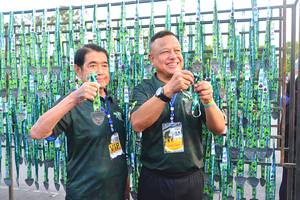 BIB: 
                            <button type="button" onclick="openModal(3655722)" class="btn btn-primary btn-sm float-right btn-popup" data-toggle="modal" data-target=".modal-high-quality">
                        <i class="fas fa-shopping-cart"></i> Add to Cart
                    </button>
                                            <button type="button" onclick="isThisMe(3655722, true)" class="btn btn-success btn-sm float-right btn-popup btn-isme hidden" data-toggle="tooltip" data-placement="bottom" title="นี่คือรูปของคุณใช่ไหม คลิกที่นี่เพื่อเอาเข้าอัลบั้ม">
                        <i class="fas fa-plus"></i> Add to album
                    </button>
                    <button type="button" onclick="isThisMe(3655722, false)" class="btn btn-warning btn-sm float-right btn-popup btn-isnotme hidden">
                        <i class="fas fa-ban"></i> Remove from album
                    </button>