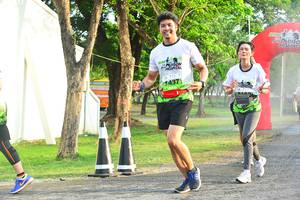 BIB: 1437
                            <button type="button" onclick="openModal(3746589)" class="btn btn-primary btn-sm float-right btn-popup" data-toggle="modal" data-target=".modal-high-quality">
                        <i class="fas fa-shopping-cart"></i> Add to Cart
                    </button>
                                            <button type="button" onclick="isThisMe(3746589, true)" class="btn btn-success btn-sm float-right btn-popup btn-isme hidden" data-toggle="tooltip" data-placement="bottom" title="นี่คือรูปของคุณใช่ไหม คลิกที่นี่เพื่อเอาเข้าอัลบั้ม">
                        <i class="fas fa-plus"></i> Add to album
                    </button>
                    <button type="button" onclick="isThisMe(3746589, false)" class="btn btn-warning btn-sm float-right btn-popup btn-isnotme hidden">
                        <i class="fas fa-ban"></i> Remove from album
                    </button>