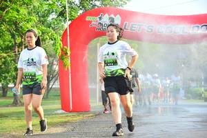 BIB: 2881, 370
                            <button type="button" onclick="openModal(3761122)" class="btn btn-primary btn-sm float-right btn-popup" data-toggle="modal" data-target=".modal-high-quality">
                        <i class="fas fa-shopping-cart"></i> Add to Cart
                    </button>
                                            <button type="button" onclick="isThisMe(3761122, true)" class="btn btn-success btn-sm float-right btn-popup btn-isme hidden" data-toggle="tooltip" data-placement="bottom" title="นี่คือรูปของคุณใช่ไหม คลิกที่นี่เพื่อเอาเข้าอัลบั้ม">
                        <i class="fas fa-plus"></i> Add to album
                    </button>
                    <button type="button" onclick="isThisMe(3761122, false)" class="btn btn-warning btn-sm float-right btn-popup btn-isnotme hidden">
                        <i class="fas fa-ban"></i> Remove from album
                    </button>