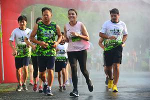 BIB: 
                            <button type="button" onclick="openModal(3767447)" class="btn btn-primary btn-sm float-right btn-popup" data-toggle="modal" data-target=".modal-high-quality">
                        <i class="fas fa-shopping-cart"></i> Add to Cart
                    </button>
                                            <button type="button" onclick="isThisMe(3767447, true)" class="btn btn-success btn-sm float-right btn-popup btn-isme hidden" data-toggle="tooltip" data-placement="bottom" title="นี่คือรูปของคุณใช่ไหม คลิกที่นี่เพื่อเอาเข้าอัลบั้ม">
                        <i class="fas fa-plus"></i> Add to album
                    </button>
                    <button type="button" onclick="isThisMe(3767447, false)" class="btn btn-warning btn-sm float-right btn-popup btn-isnotme hidden">
                        <i class="fas fa-ban"></i> Remove from album
                    </button>