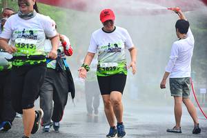 BIB: 1829
                            <button type="button" onclick="openModal(3722773)" class="btn btn-primary btn-sm float-right btn-popup" data-toggle="modal" data-target=".modal-high-quality">
                        <i class="fas fa-shopping-cart"></i> Add to Cart
                    </button>
                                            <button type="button" onclick="isThisMe(3722773, true)" class="btn btn-success btn-sm float-right btn-popup btn-isme hidden" data-toggle="tooltip" data-placement="bottom" title="นี่คือรูปของคุณใช่ไหม คลิกที่นี่เพื่อเอาเข้าอัลบั้ม">
                        <i class="fas fa-plus"></i> Add to album
                    </button>
                    <button type="button" onclick="isThisMe(3722773, false)" class="btn btn-warning btn-sm float-right btn-popup btn-isnotme hidden">
                        <i class="fas fa-ban"></i> Remove from album
                    </button>