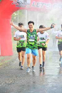 BIB: 2468, 
                            <button type="button" onclick="openModal(3733104)" class="btn btn-primary btn-sm float-right btn-popup" data-toggle="modal" data-target=".modal-high-quality">
                        <i class="fas fa-shopping-cart"></i> Add to Cart
                    </button>
                                            <button type="button" onclick="isThisMe(3733104, true)" class="btn btn-success btn-sm float-right btn-popup btn-isme hidden" data-toggle="tooltip" data-placement="bottom" title="นี่คือรูปของคุณใช่ไหม คลิกที่นี่เพื่อเอาเข้าอัลบั้ม">
                        <i class="fas fa-plus"></i> Add to album
                    </button>
                    <button type="button" onclick="isThisMe(3733104, false)" class="btn btn-warning btn-sm float-right btn-popup btn-isnotme hidden">
                        <i class="fas fa-ban"></i> Remove from album
                    </button>