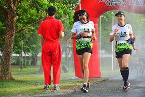 BIB: 407
                            <button type="button" onclick="openModal(3725889)" class="btn btn-primary btn-sm float-right btn-popup" data-toggle="modal" data-target=".modal-high-quality">
                        <i class="fas fa-shopping-cart"></i> Add to Cart
                    </button>
                                            <button type="button" onclick="isThisMe(3725889, true)" class="btn btn-success btn-sm float-right btn-popup btn-isme hidden" data-toggle="tooltip" data-placement="bottom" title="นี่คือรูปของคุณใช่ไหม คลิกที่นี่เพื่อเอาเข้าอัลบั้ม">
                        <i class="fas fa-plus"></i> Add to album
                    </button>
                    <button type="button" onclick="isThisMe(3725889, false)" class="btn btn-warning btn-sm float-right btn-popup btn-isnotme hidden">
                        <i class="fas fa-ban"></i> Remove from album
                    </button>