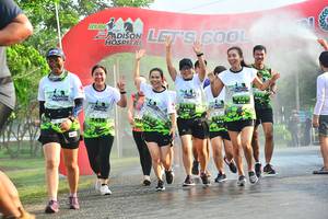 BIB: 118, 119, 120
                            <button type="button" onclick="openModal(3755841)" class="btn btn-primary btn-sm float-right btn-popup" data-toggle="modal" data-target=".modal-high-quality">
                        <i class="fas fa-shopping-cart"></i> Add to Cart
                    </button>
                                            <button type="button" onclick="isThisMe(3755841, true)" class="btn btn-success btn-sm float-right btn-popup btn-isme hidden" data-toggle="tooltip" data-placement="bottom" title="นี่คือรูปของคุณใช่ไหม คลิกที่นี่เพื่อเอาเข้าอัลบั้ม">
                        <i class="fas fa-plus"></i> Add to album
                    </button>
                    <button type="button" onclick="isThisMe(3755841, false)" class="btn btn-warning btn-sm float-right btn-popup btn-isnotme hidden">
                        <i class="fas fa-ban"></i> Remove from album
                    </button>