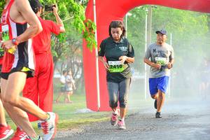 BIB: 2410
                            <button type="button" onclick="openModal(3732402)" class="btn btn-primary btn-sm float-right btn-popup" data-toggle="modal" data-target=".modal-high-quality">
                        <i class="fas fa-shopping-cart"></i> Add to Cart
                    </button>
                                            <button type="button" onclick="isThisMe(3732402, true)" class="btn btn-success btn-sm float-right btn-popup btn-isme hidden" data-toggle="tooltip" data-placement="bottom" title="นี่คือรูปของคุณใช่ไหม คลิกที่นี่เพื่อเอาเข้าอัลบั้ม">
                        <i class="fas fa-plus"></i> Add to album
                    </button>
                    <button type="button" onclick="isThisMe(3732402, false)" class="btn btn-warning btn-sm float-right btn-popup btn-isnotme hidden">
                        <i class="fas fa-ban"></i> Remove from album
                    </button>