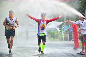 BIB: 2206
                            <button type="button" onclick="openModal(3672151)" class="btn btn-primary btn-sm float-right btn-popup" data-toggle="modal" data-target=".modal-high-quality">
                        <i class="fas fa-shopping-cart"></i> Add to Cart
                    </button>
                                            <button type="button" onclick="isThisMe(3672151, true)" class="btn btn-success btn-sm float-right btn-popup btn-isme hidden" data-toggle="tooltip" data-placement="bottom" title="นี่คือรูปของคุณใช่ไหม คลิกที่นี่เพื่อเอาเข้าอัลบั้ม">
                        <i class="fas fa-plus"></i> Add to album
                    </button>
                    <button type="button" onclick="isThisMe(3672151, false)" class="btn btn-warning btn-sm float-right btn-popup btn-isnotme hidden">
                        <i class="fas fa-ban"></i> Remove from album
                    </button>