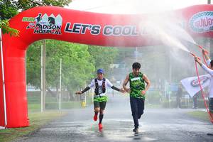 BIB: 1712, 2347
                            <button type="button" onclick="openModal(3658092)" class="btn btn-primary btn-sm float-right btn-popup" data-toggle="modal" data-target=".modal-high-quality">
                        <i class="fas fa-shopping-cart"></i> Add to Cart
                    </button>
                                            <button type="button" onclick="isThisMe(3658092, true)" class="btn btn-success btn-sm float-right btn-popup btn-isme hidden" data-toggle="tooltip" data-placement="bottom" title="นี่คือรูปของคุณใช่ไหม คลิกที่นี่เพื่อเอาเข้าอัลบั้ม">
                        <i class="fas fa-plus"></i> Add to album
                    </button>
                    <button type="button" onclick="isThisMe(3658092, false)" class="btn btn-warning btn-sm float-right btn-popup btn-isnotme hidden">
                        <i class="fas fa-ban"></i> Remove from album
                    </button>