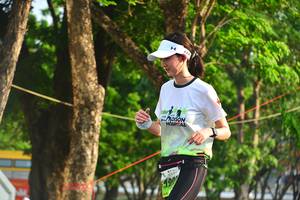 BIB: 1903
                            <button type="button" onclick="openModal(3766827)" class="btn btn-primary btn-sm float-right btn-popup" data-toggle="modal" data-target=".modal-high-quality">
                        <i class="fas fa-shopping-cart"></i> Add to Cart
                    </button>
                                            <button type="button" onclick="isThisMe(3766827, true)" class="btn btn-success btn-sm float-right btn-popup btn-isme hidden" data-toggle="tooltip" data-placement="bottom" title="นี่คือรูปของคุณใช่ไหม คลิกที่นี่เพื่อเอาเข้าอัลบั้ม">
                        <i class="fas fa-plus"></i> Add to album
                    </button>
                    <button type="button" onclick="isThisMe(3766827, false)" class="btn btn-warning btn-sm float-right btn-popup btn-isnotme hidden">
                        <i class="fas fa-ban"></i> Remove from album
                    </button>