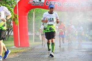 BIB: 2103
                            <button type="button" onclick="openModal(3767174)" class="btn btn-primary btn-sm float-right btn-popup" data-toggle="modal" data-target=".modal-high-quality">
                        <i class="fas fa-shopping-cart"></i> Add to Cart
                    </button>
                                            <button type="button" onclick="isThisMe(3767174, true)" class="btn btn-success btn-sm float-right btn-popup btn-isme hidden" data-toggle="tooltip" data-placement="bottom" title="นี่คือรูปของคุณใช่ไหม คลิกที่นี่เพื่อเอาเข้าอัลบั้ม">
                        <i class="fas fa-plus"></i> Add to album
                    </button>
                    <button type="button" onclick="isThisMe(3767174, false)" class="btn btn-warning btn-sm float-right btn-popup btn-isnotme hidden">
                        <i class="fas fa-ban"></i> Remove from album
                    </button>