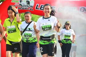 BIB: 0748, 759
                            <button type="button" onclick="openModal(3770493)" class="btn btn-primary btn-sm float-right btn-popup" data-toggle="modal" data-target=".modal-high-quality">
                        <i class="fas fa-shopping-cart"></i> Add to Cart
                    </button>
                                            <button type="button" onclick="isThisMe(3770493, true)" class="btn btn-success btn-sm float-right btn-popup btn-isme hidden" data-toggle="tooltip" data-placement="bottom" title="นี่คือรูปของคุณใช่ไหม คลิกที่นี่เพื่อเอาเข้าอัลบั้ม">
                        <i class="fas fa-plus"></i> Add to album
                    </button>
                    <button type="button" onclick="isThisMe(3770493, false)" class="btn btn-warning btn-sm float-right btn-popup btn-isnotme hidden">
                        <i class="fas fa-ban"></i> Remove from album
                    </button>