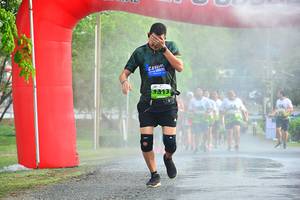 BIB: 1313
                            <button type="button" onclick="openModal(3775184)" class="btn btn-primary btn-sm float-right btn-popup" data-toggle="modal" data-target=".modal-high-quality">
                        <i class="fas fa-shopping-cart"></i> Add to Cart
                    </button>
                                            <button type="button" onclick="isThisMe(3775184, true)" class="btn btn-success btn-sm float-right btn-popup btn-isme hidden" data-toggle="tooltip" data-placement="bottom" title="นี่คือรูปของคุณใช่ไหม คลิกที่นี่เพื่อเอาเข้าอัลบั้ม">
                        <i class="fas fa-plus"></i> Add to album
                    </button>
                    <button type="button" onclick="isThisMe(3775184, false)" class="btn btn-warning btn-sm float-right btn-popup btn-isnotme hidden">
                        <i class="fas fa-ban"></i> Remove from album
                    </button>