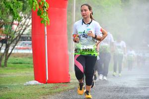 BIB: 2079
                            <button type="button" onclick="openModal(3723219)" class="btn btn-primary btn-sm float-right btn-popup" data-toggle="modal" data-target=".modal-high-quality">
                        <i class="fas fa-shopping-cart"></i> Add to Cart
                    </button>
                                            <button type="button" onclick="isThisMe(3723219, true)" class="btn btn-success btn-sm float-right btn-popup btn-isme hidden" data-toggle="tooltip" data-placement="bottom" title="นี่คือรูปของคุณใช่ไหม คลิกที่นี่เพื่อเอาเข้าอัลบั้ม">
                        <i class="fas fa-plus"></i> Add to album
                    </button>
                    <button type="button" onclick="isThisMe(3723219, false)" class="btn btn-warning btn-sm float-right btn-popup btn-isnotme hidden">
                        <i class="fas fa-ban"></i> Remove from album
                    </button>