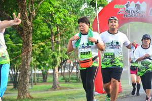 BIB: 2397
                            <button type="button" onclick="openModal(3775770)" class="btn btn-primary btn-sm float-right btn-popup" data-toggle="modal" data-target=".modal-high-quality">
                        <i class="fas fa-shopping-cart"></i> Add to Cart
                    </button>
                                            <button type="button" onclick="isThisMe(3775770, true)" class="btn btn-success btn-sm float-right btn-popup btn-isme hidden" data-toggle="tooltip" data-placement="bottom" title="นี่คือรูปของคุณใช่ไหม คลิกที่นี่เพื่อเอาเข้าอัลบั้ม">
                        <i class="fas fa-plus"></i> Add to album
                    </button>
                    <button type="button" onclick="isThisMe(3775770, false)" class="btn btn-warning btn-sm float-right btn-popup btn-isnotme hidden">
                        <i class="fas fa-ban"></i> Remove from album
                    </button>