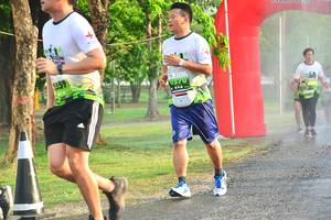 BIB: 570
                            <button type="button" onclick="openModal(3752833)" class="btn btn-primary btn-sm float-right btn-popup" data-toggle="modal" data-target=".modal-high-quality">
                        <i class="fas fa-shopping-cart"></i> Add to Cart
                    </button>
                                            <button type="button" onclick="isThisMe(3752833, true)" class="btn btn-success btn-sm float-right btn-popup btn-isme hidden" data-toggle="tooltip" data-placement="bottom" title="นี่คือรูปของคุณใช่ไหม คลิกที่นี่เพื่อเอาเข้าอัลบั้ม">
                        <i class="fas fa-plus"></i> Add to album
                    </button>
                    <button type="button" onclick="isThisMe(3752833, false)" class="btn btn-warning btn-sm float-right btn-popup btn-isnotme hidden">
                        <i class="fas fa-ban"></i> Remove from album
                    </button>