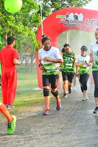 BIB: 1480
                            <button type="button" onclick="openModal(3744473)" class="btn btn-primary btn-sm float-right btn-popup" data-toggle="modal" data-target=".modal-high-quality">
                        <i class="fas fa-shopping-cart"></i> Add to Cart
                    </button>
                                            <button type="button" onclick="isThisMe(3744473, true)" class="btn btn-success btn-sm float-right btn-popup btn-isme hidden" data-toggle="tooltip" data-placement="bottom" title="นี่คือรูปของคุณใช่ไหม คลิกที่นี่เพื่อเอาเข้าอัลบั้ม">
                        <i class="fas fa-plus"></i> Add to album
                    </button>
                    <button type="button" onclick="isThisMe(3744473, false)" class="btn btn-warning btn-sm float-right btn-popup btn-isnotme hidden">
                        <i class="fas fa-ban"></i> Remove from album
                    </button>