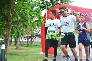 BIB: 602, 1317
                            <button type="button" onclick="openModal(3723111)" class="btn btn-primary btn-sm float-right btn-popup" data-toggle="modal" data-target=".modal-high-quality">
                        <i class="fas fa-shopping-cart"></i> Add to Cart
                    </button>
                                            <button type="button" onclick="isThisMe(3723111, true)" class="btn btn-success btn-sm float-right btn-popup btn-isme hidden" data-toggle="tooltip" data-placement="bottom" title="นี่คือรูปของคุณใช่ไหม คลิกที่นี่เพื่อเอาเข้าอัลบั้ม">
                        <i class="fas fa-plus"></i> Add to album
                    </button>
                    <button type="button" onclick="isThisMe(3723111, false)" class="btn btn-warning btn-sm float-right btn-popup btn-isnotme hidden">
                        <i class="fas fa-ban"></i> Remove from album
                    </button>