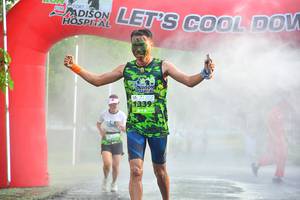 BIB: 1339
                            <button type="button" onclick="openModal(3685206)" class="btn btn-primary btn-sm float-right btn-popup" data-toggle="modal" data-target=".modal-high-quality">
                        <i class="fas fa-shopping-cart"></i> Add to Cart
                    </button>
                                            <button type="button" onclick="isThisMe(3685206, true)" class="btn btn-success btn-sm float-right btn-popup btn-isme hidden" data-toggle="tooltip" data-placement="bottom" title="นี่คือรูปของคุณใช่ไหม คลิกที่นี่เพื่อเอาเข้าอัลบั้ม">
                        <i class="fas fa-plus"></i> Add to album
                    </button>
                    <button type="button" onclick="isThisMe(3685206, false)" class="btn btn-warning btn-sm float-right btn-popup btn-isnotme hidden">
                        <i class="fas fa-ban"></i> Remove from album
                    </button>