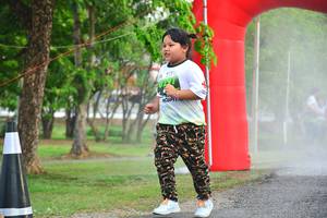 BIB: 297
                            <button type="button" onclick="openModal(3723218)" class="btn btn-primary btn-sm float-right btn-popup" data-toggle="modal" data-target=".modal-high-quality">
                        <i class="fas fa-shopping-cart"></i> Add to Cart
                    </button>
                                            <button type="button" onclick="isThisMe(3723218, true)" class="btn btn-success btn-sm float-right btn-popup btn-isme hidden" data-toggle="tooltip" data-placement="bottom" title="นี่คือรูปของคุณใช่ไหม คลิกที่นี่เพื่อเอาเข้าอัลบั้ม">
                        <i class="fas fa-plus"></i> Add to album
                    </button>
                    <button type="button" onclick="isThisMe(3723218, false)" class="btn btn-warning btn-sm float-right btn-popup btn-isnotme hidden">
                        <i class="fas fa-ban"></i> Remove from album
                    </button>